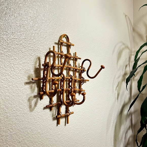 Vintage rattan bamboo coat/hat rack - Picture 3 of 3